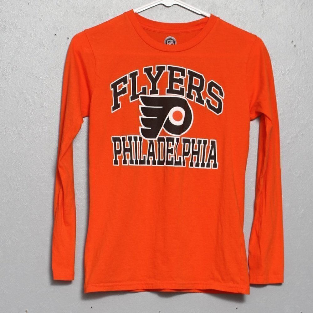 NHL Philadelphia Flyers hockey long sleeve graphic tee
